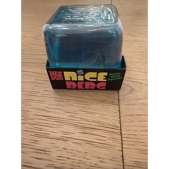 NeeDoh Nice Berg Blue XL Giant Nee Doh Niceberg Solid Squish Cube Ice Block New - Picture 2 of 5